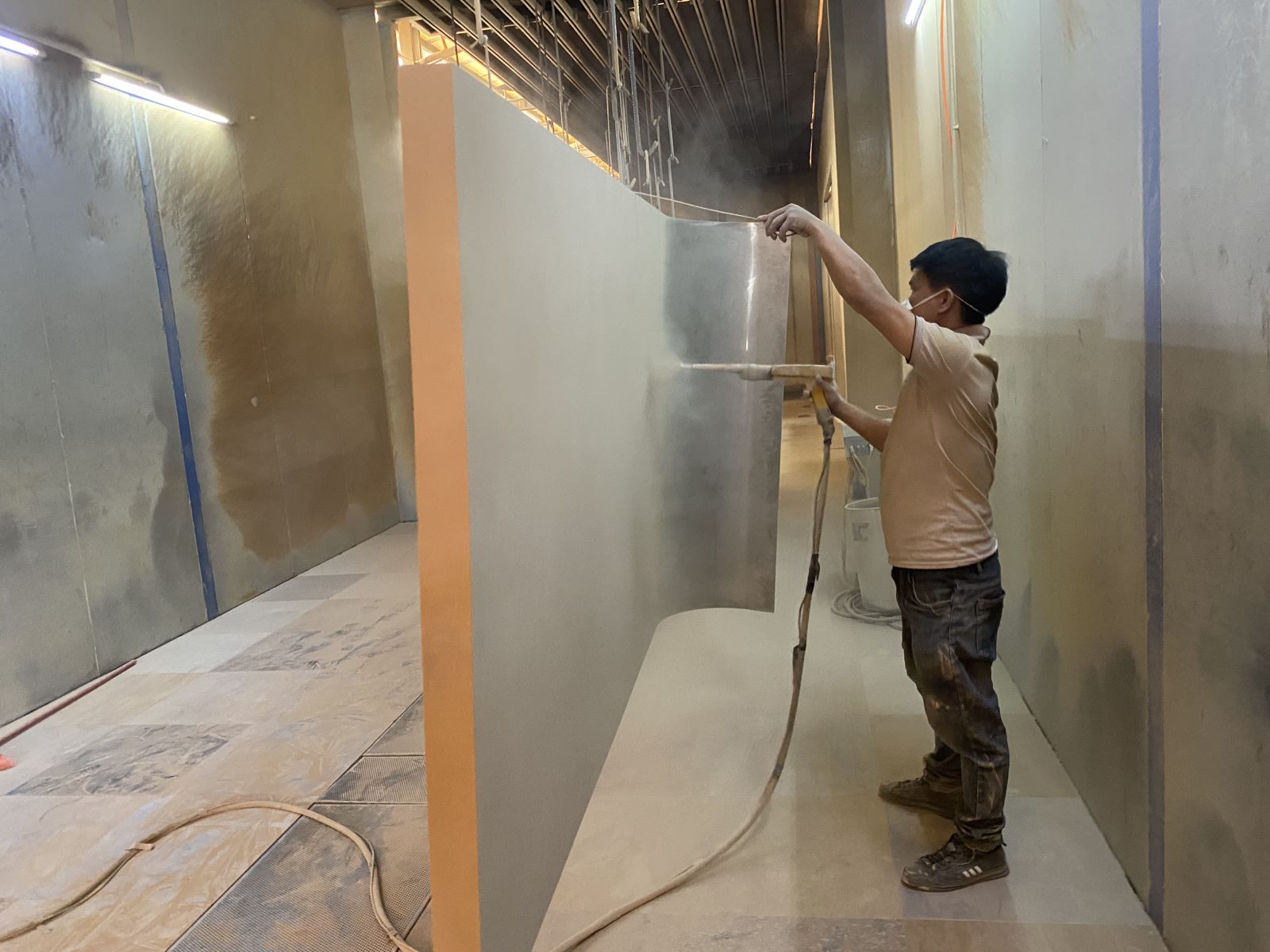 佛山不銹鋼散件鍍色噴涂加工廠|佛山六冶金屬有限公司