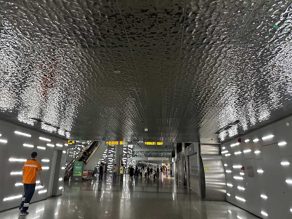 高鐵站不銹鋼水波紋板材