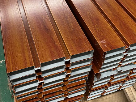 不銹鋼木紋熱轉(zhuǎn)印板材