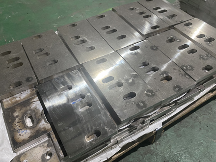 不銹鋼中厚板沖壓件