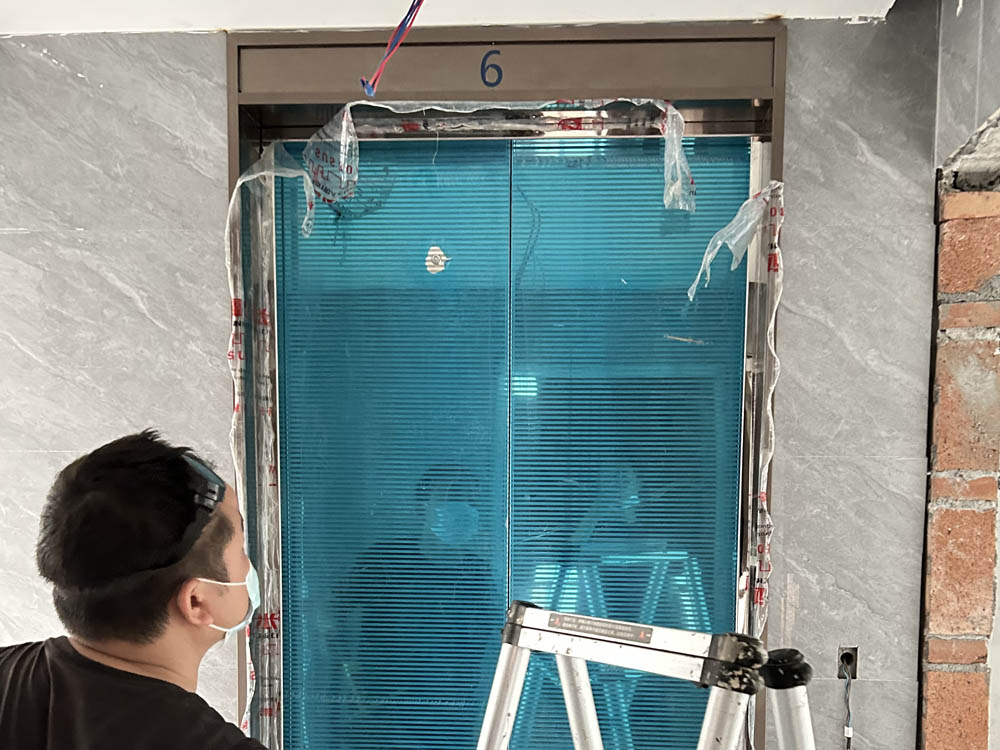 玫瑰金不銹鋼電梯門套